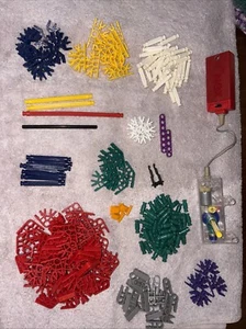 200 KNEX Rods & Connectors Mixed Bulk Lot Parts & Battery Op Motor K'NEX - Picture 1 of 3