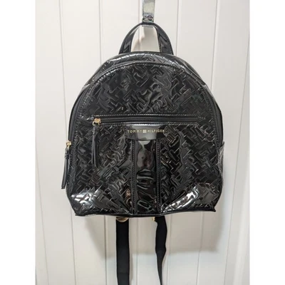 TOMMy HILFIGER MINI черный лакированная кожа рюкзак, сумочка. TH ТИСНЕНИЕ - Изображение 1 из 4