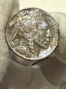 1919 Buffalo Nickel 5 Cents in AU++/UNC. - see pics Wood Grain Effect Full Horn - Picture 1 of 2