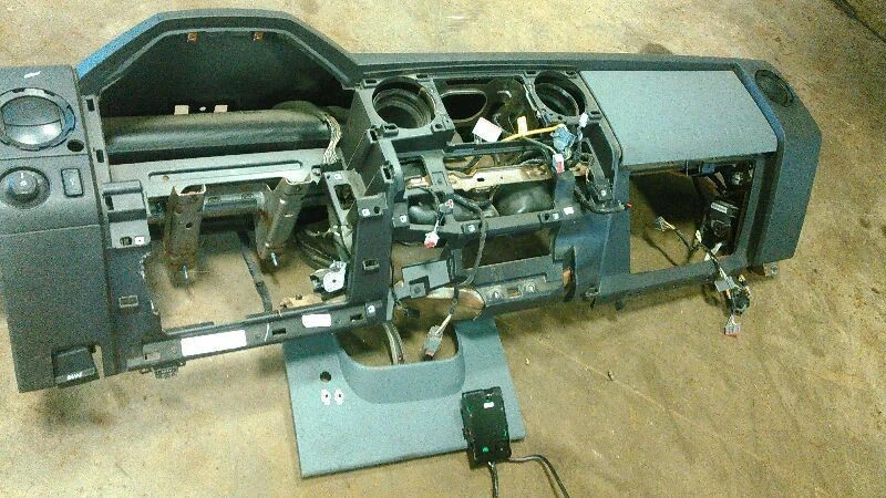 (LOCAL PICKUP ONLY) Dash Panel XL Fits 11-12 FORD F250SD PICKUP 857965 Foto 1 de 4