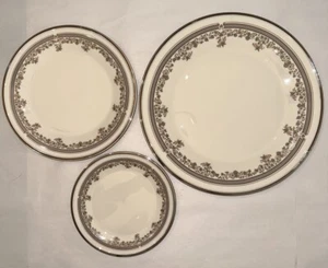 SET LENOX LACE POINT - 10,75" ABENDESSEN, SALAT & BROTTELLER (3 STCK) - Bild 1 von 4