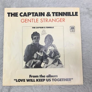 Captain & Tennille - Love Will Keep Us Together - Gentle Stranger 45 - A&M 1975 - Picture 1 of 8