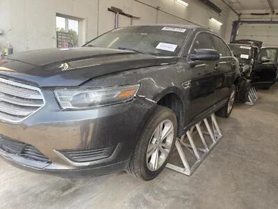 Conjunto de bomba y motor ABS usado se adapta a: montaje Ford Taurus 2016 desde 08/05/13 G Foto 1 de 4