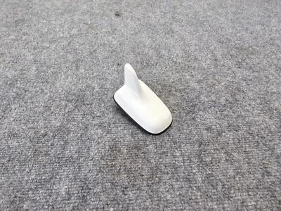 GPS/RADIO TECHO TIBURÓN ANTENA MONTAJE 115K 2012-2018 AUDI A6 A7 S6 S7 RS7 Q3 Foto 1 de 4