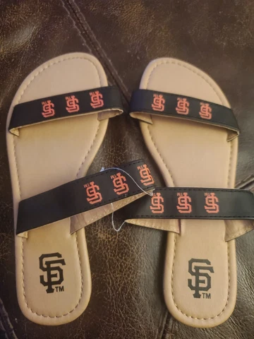 San Francisco Giants-MLB Womens Small (5-6) Sandals/Flip Flops By FOCO Cover