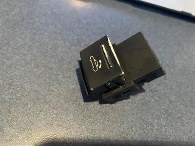 03-09 OEM Audi A4 S4 B6 Cabriolet Convertible Roof Top open close switch button - Image 1 of 3