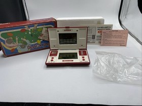 J4 Nintendo - Pocketsize Black Jack (Game &Watch) Handheld (BJ-60) Vintage 1985