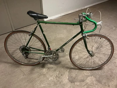 Винтажный Зеленый 1979 Schwinn Varsity 10 Скоростей, полный оригинал, настроен - Изображение 1 из 4