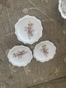 Royal Albert piatti rosa muschio x3 - Foto 1 di 3