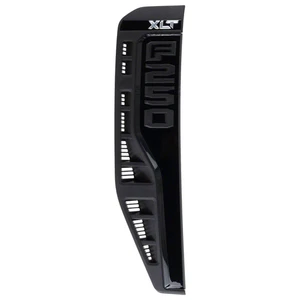 New OEM 2023-2026 Ford F-250 SD XLT LH Left Driver Fender Emblem Badge Black - Foto 1 di 9