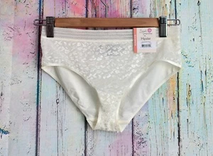Women's Secret Treasures Hipster Leopard Jacquard Panty XSMALL Cream Stretch NWT - Picture 1 of 9