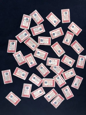 Lot of 36 Four Cent American Credo Francis Scott Key 1142 Stamps Postal - Image 1 of 4