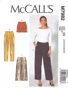 Pantalones cortos y pantalones plisados McCall's 7982-Misses-Varias pretinas, mock fly 14-22 - Imagen 1 de 5