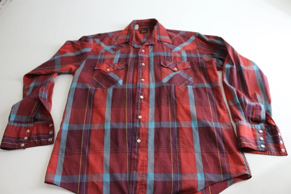 Western Fashion Red Plaid Western Pearl Snap LONG SLEEVE SHIRT M 15.5 x 34/35  - Image 1 of 4
