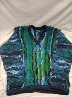 Vintage Coogi Australia Sweater 3D Chunky 100% Pure New Wool Sz L RARE  - Image 1 of 4
