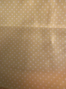 1 iarda. Tessuto svizzero a pois vintage PUNTI BIANCHI GIALLO BRILLANTE, NON RIALZATO - Foto 1 di 2
