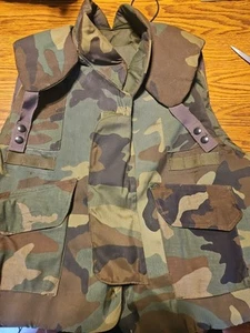 US Army Issue Fragmentation Protective Vest Woodland Camo 8470-01-092-8500 Sz L - Picture 1 of 9