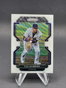 2022 Panini Prizm - Tier II Yuli Gurriel #189 White Wave Prizm - Picture 1 of 2