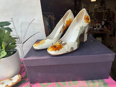Vintage Prada Silk Floral Twill Rose Heels - Image 1 of 4