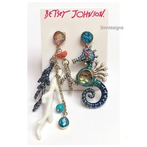 NWT Betsey Johnson GLITTER REEF Gold Tone Crystals Mismatched Drop Earrings-RARE - Picture 1 of 6