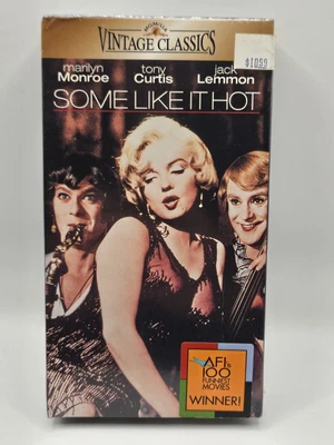 Some Like it Hot Marilyn Monroe VHS Curtis Lemmon MGM Vintage Class - Image 1 of 4