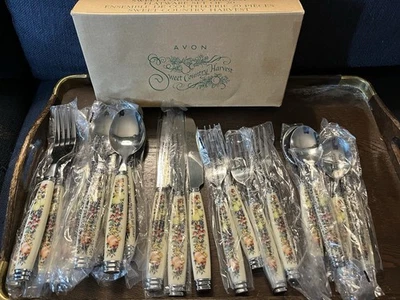 Juego de 19 cubiertos vintage Avon Sweet Country Harvest Foto 1 de 4