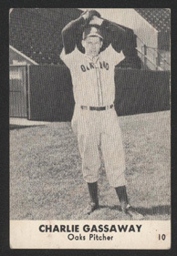 1948 Smiths Oakland OAKS  PCL Card #10-Charlie Gassaway