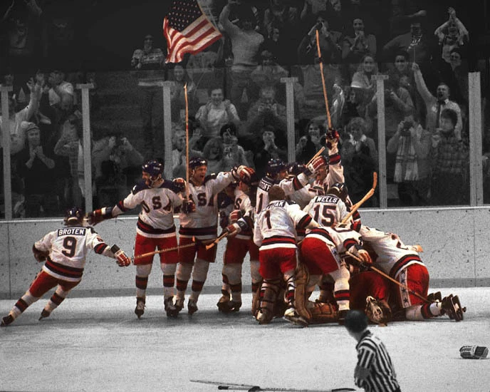 1980 Miracle on Ice USA HOCKEY 16x20 Photo Olympics Celebration Spotlight Poster - Image 1 of 1
