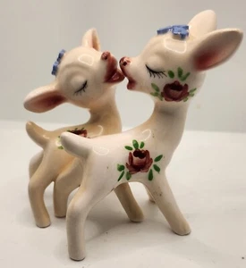  Vintage Kissing Deer Salt and Pepper One Piece PY Miyao B672 (No Stoppers ) - Picture 1 of 10