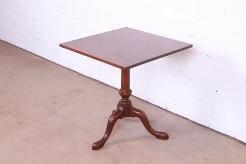 Kittinger Colonial Williamsburg Georgian Mahogany Pedestal Tea Table Cover