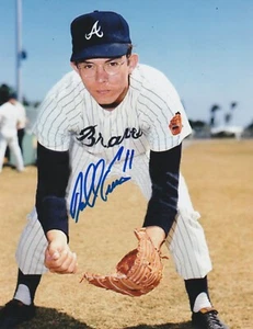 DARRELL EVANS ATLANTA BRAVES ACTION SIGNED 8x10 - Picture 1 of 1