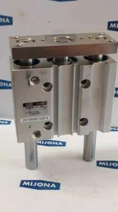 SMC MGPL32 25 X986 CILINDRO 1,0 MPa (Nuevo stock antiguo) - Imagen 1 de 2