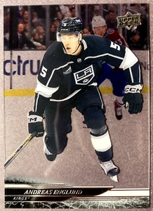 2024-25 Cubierta Superior Corte Transparente Paralelo #327 Andreas Englund Los Angeles Kings - Imagen 1 de 2