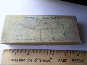 Vintage Eureka Bait Co, Eureka Wiggler w/paper BASS Repro. Fishing Lure. - Picture 1 of 13