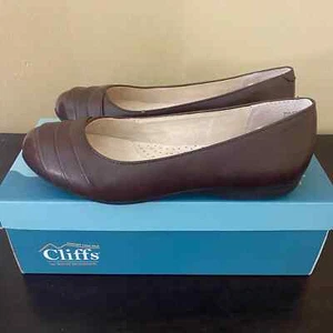 CLIFFS BY WHITE MOUNTAIN Women's Clara Ballet Flat - Picture 1 of 7