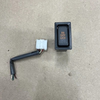 96-04 Toyota Tacoma 4Runner Rear Diff Lock Switch E Locker Differential Switch - Image 1 of 4