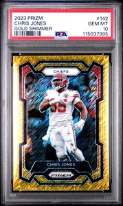 2023 Panini Prizm Chris Jones #142 Gold Shimmer PSA 10 - Foto 1 di 2