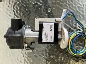 Flojet HBM Series Magnetic Drive Regenerative Pump - Picture 1 of 3