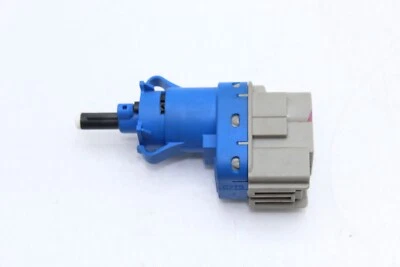 Ford Mustang 2015 interruptor de luz de freno U0792 Foto 1 de 4