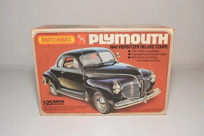 A34 1:25 MATCHBOX AMT KIT PK-4142 PLYMOUTH DELUXE COUPE 1941 MIB RARO! - Immagine 1 di 4
