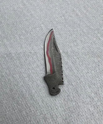 Navaja de bolsillo Cu-Mai pátina carmesí para hacer cuchillos personalizados. Hecho a mano en USA Foto 1 de 4