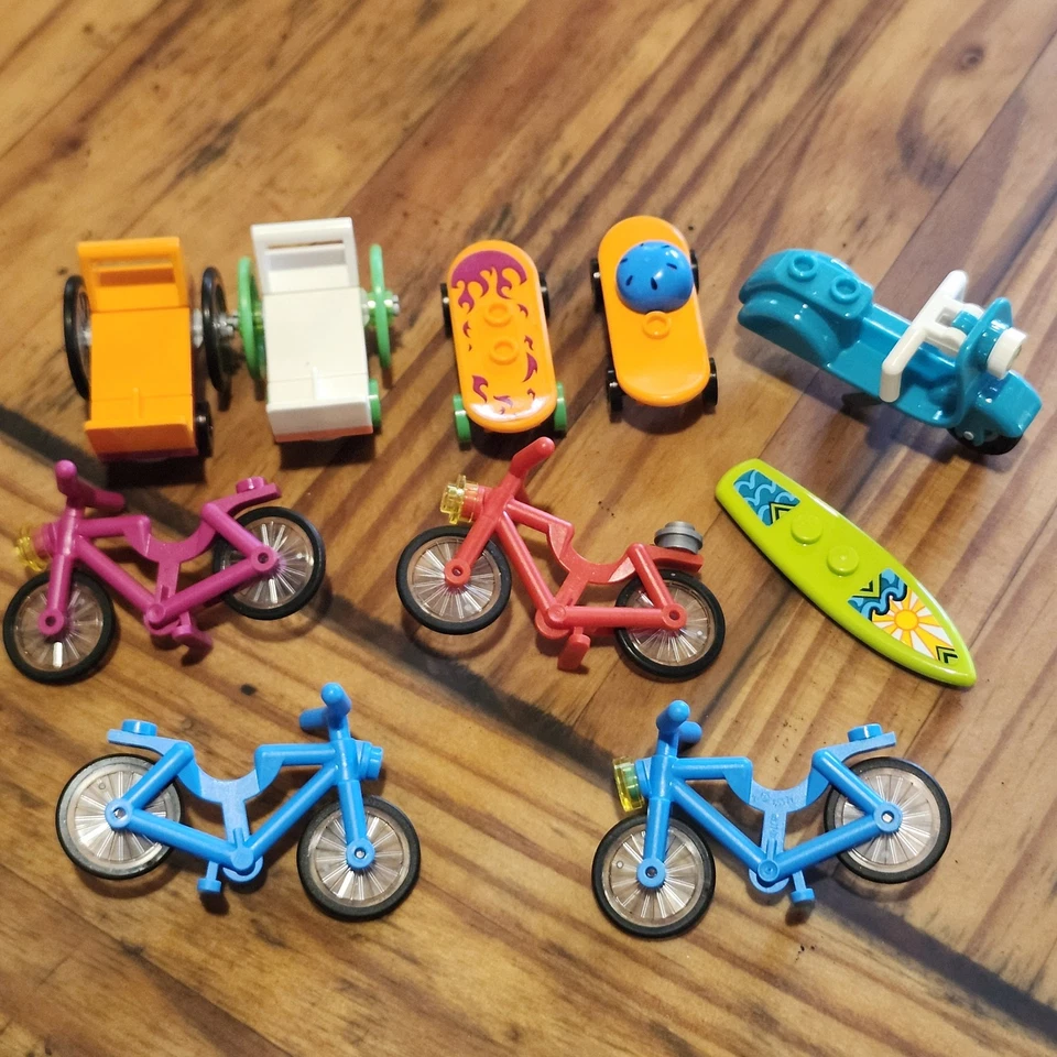 10 LEGO Bicicleta Bicicleta Monopatín Scooter Motocicleta Tabla de Surf Silla de Ruedas Ciudad Foto 1 de 4
