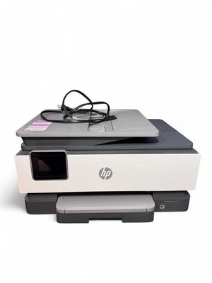 Impresora todo en uno inalámbrica a color HP OfficeJet 8015e (blanca) - 228F5A Foto 1 de 4