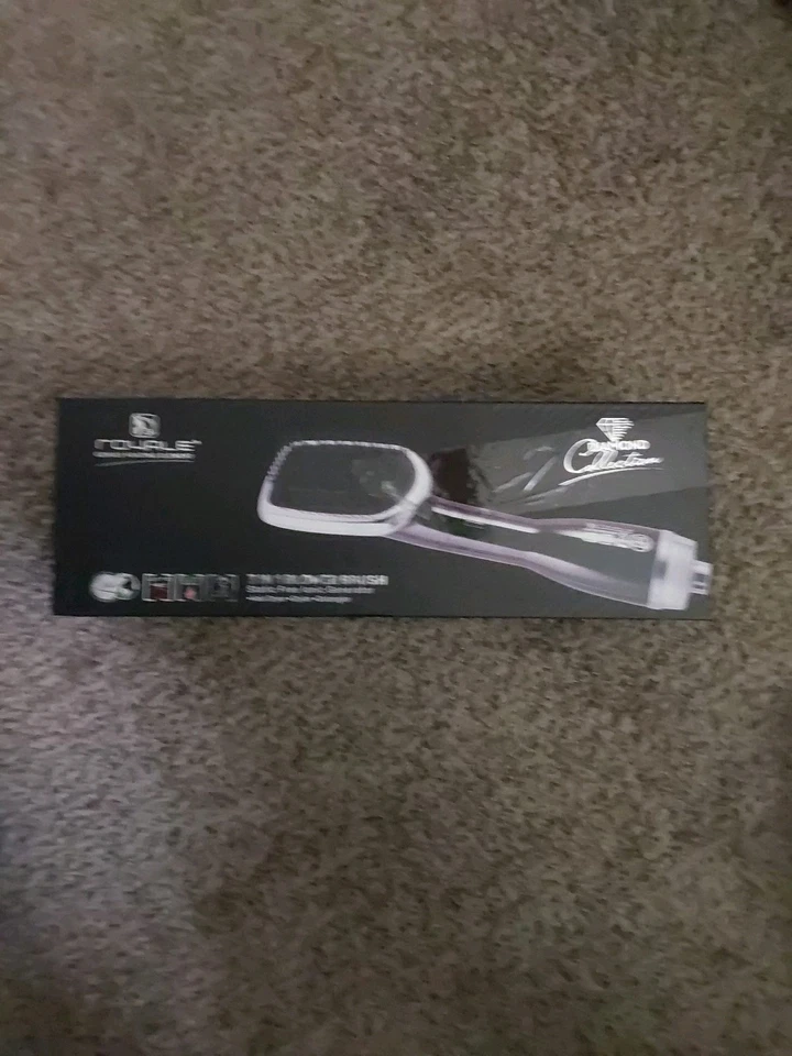 Cepillo soplador Royale 3 en 1 secador de pelo sin estática, styler, desenredante negro NUEVO EN CAJA Foto 1 de 4