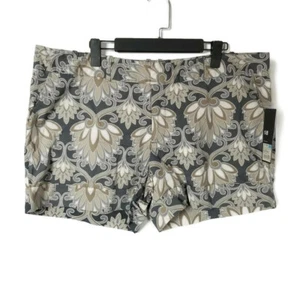 Mossimo NEW Stretch Modern Fit Cuffed Chino Short Womens 18 Floral 4.5" Inseam - Picture 1 of 10