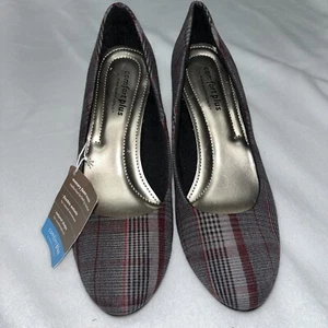 NWT Predictions Comfort Plus Black/Cranberry  Plaid Pump Women's 6.5W - Picture 1 of 6