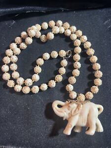 Plastic Ivory Look Elephant Necklace 5-11