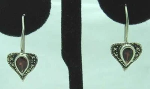 DAINTY ESTATE GARNET & MARCASITE STERLING SILVER DROP EARRINGS, 7/8" - Picture 1 of 4