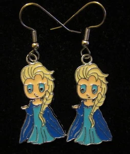 Elsa Earrings - Picture 1 of 3