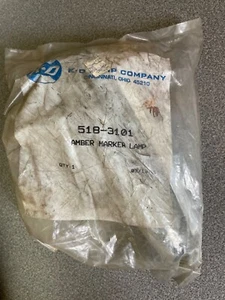 Vintage Truck CAB MARKER LIGHT ASSY.  KD H518-3101 - Picture 1 of 1